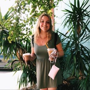 Meet your Posher, Anna